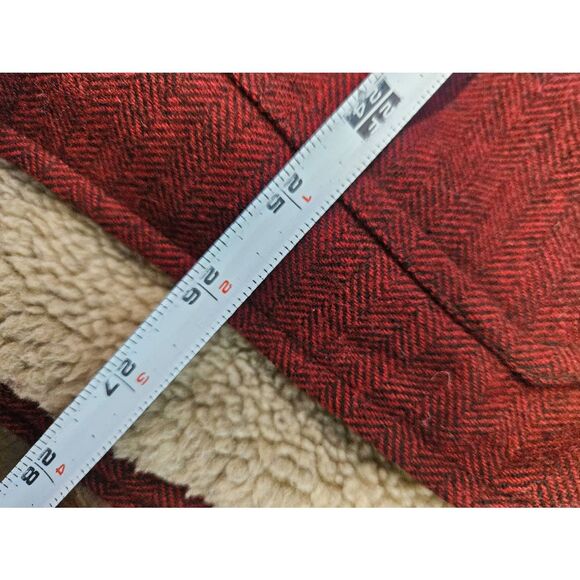 Woolrich Red Sherpa Lined Vest Mens Size XL - Picture 8 of 8